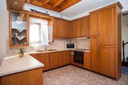 Willa Fernanda'S Traditional 2 Floor House Poros  Zewnętrze zdjęcie
